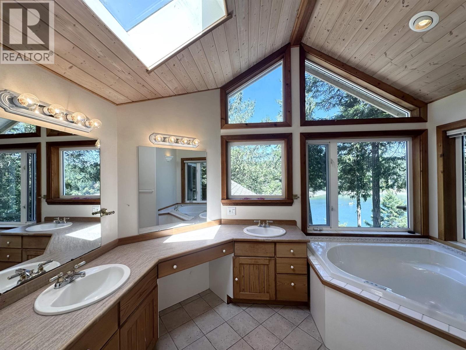 165 Ontario Place, Salt Spring Island, British Columbia  V8K 2L5 - Photo 18 - R3131451