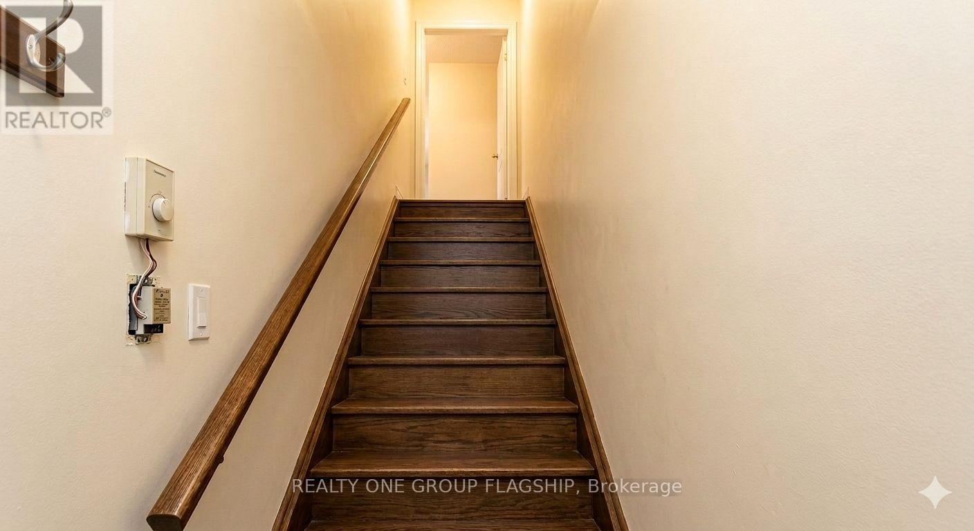 23 - 2355 Sheppard Avenue W, Toronto, Ontario  M9M 0E7 - Photo 2 - W13248698