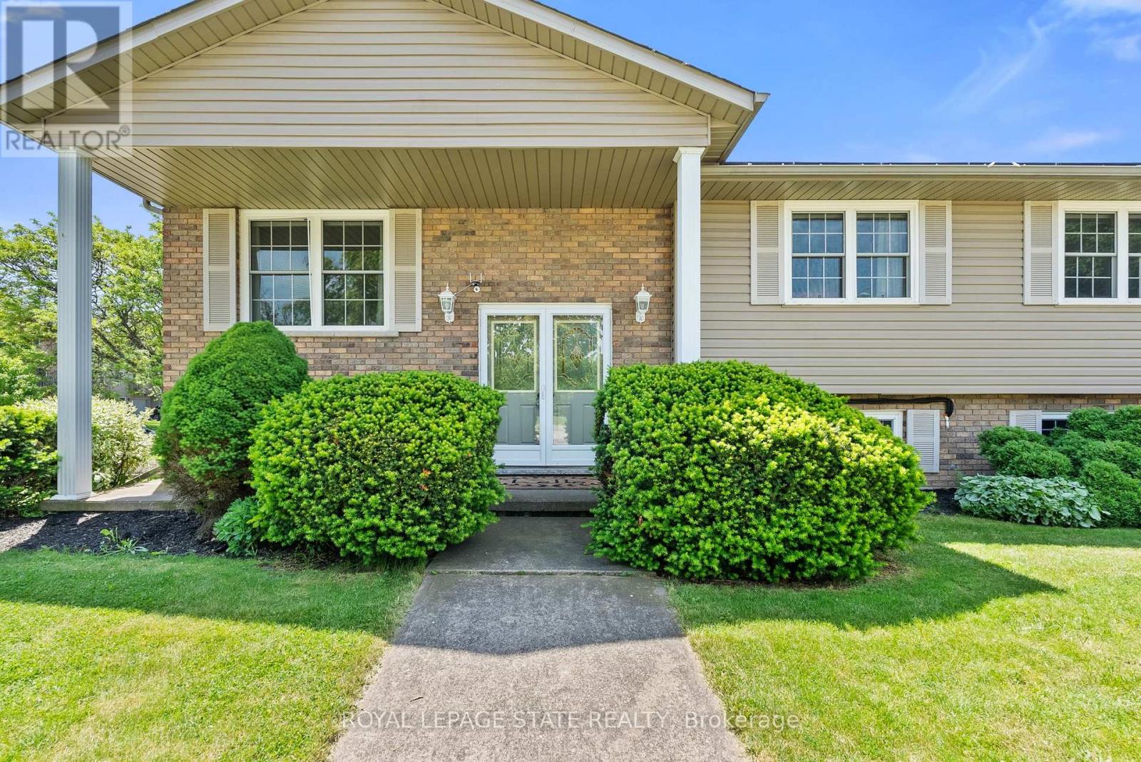 83 Amberwood Street, Hamilton, Ontario  L8J 1Z8 - Photo 4 - X13272558