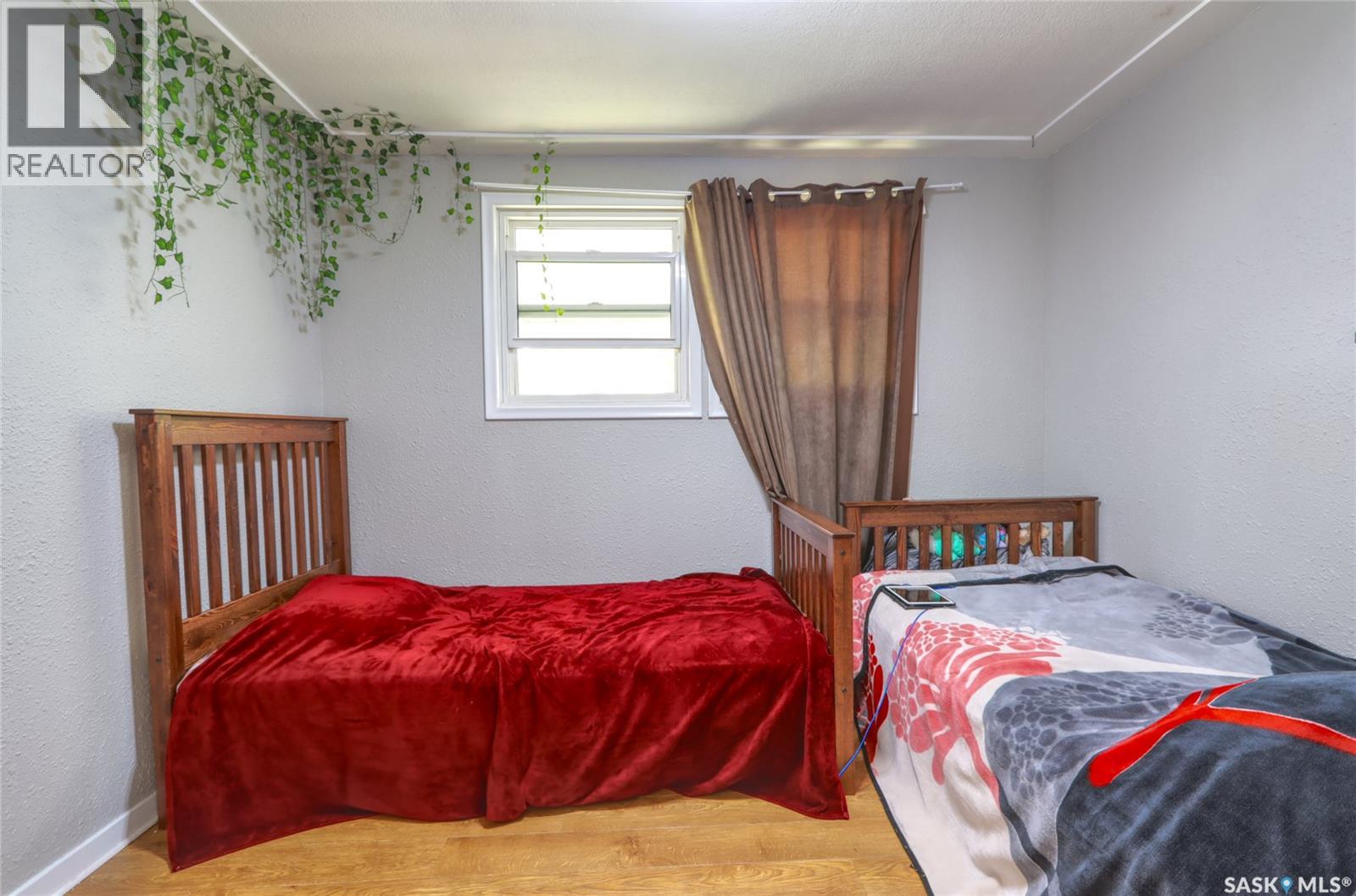 426 Robinson Street, Regina, Saskatchewan  S4R 3R4 - Photo 11 - SK038403