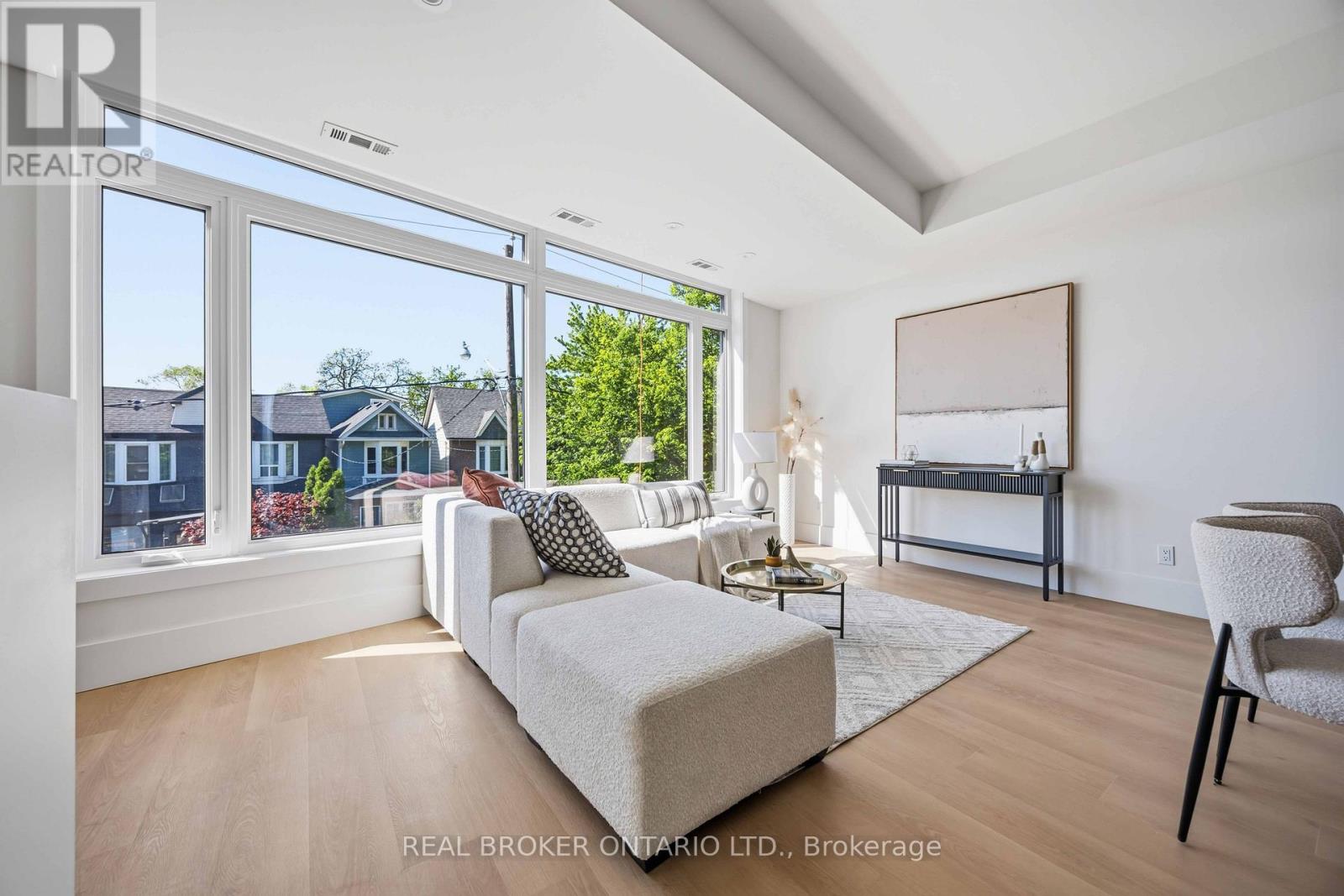 B - 102 Boultbee Avenue, Toronto, Ontario  M4J 1B3 - Photo 17 - E13233966