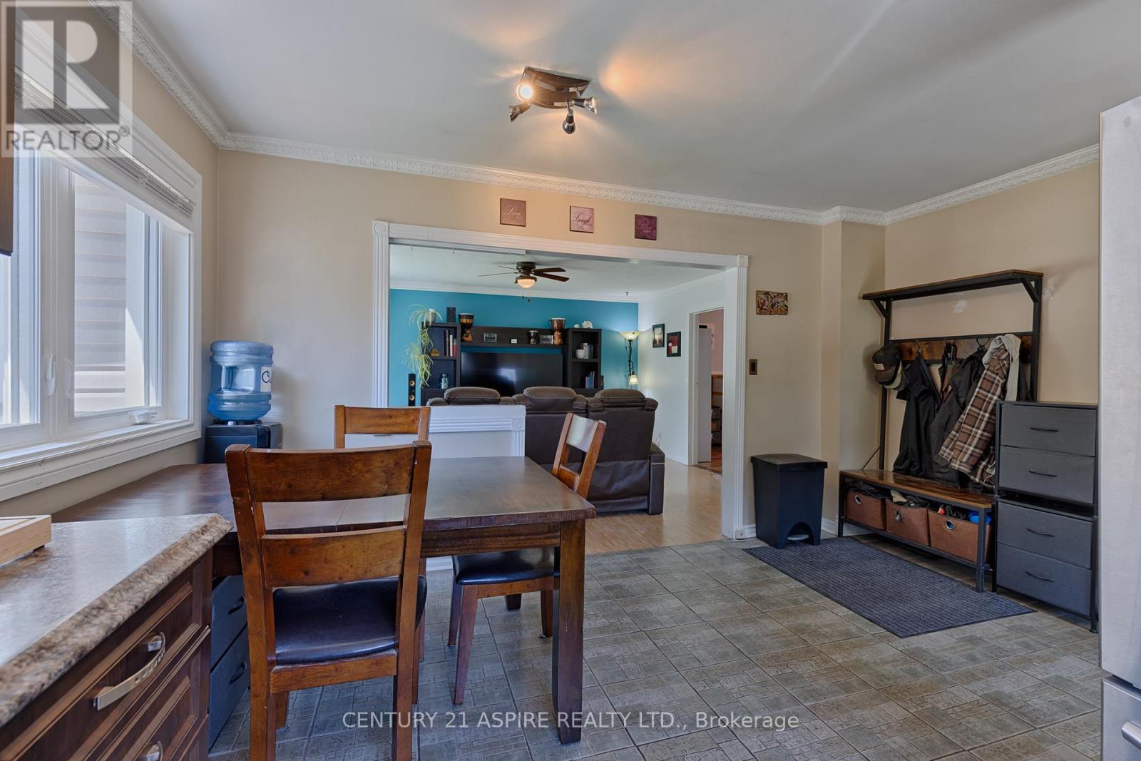 64 Laurentian Drive, Petawawa, Ontario  K8H 2M3 - Photo 6 - X13274972