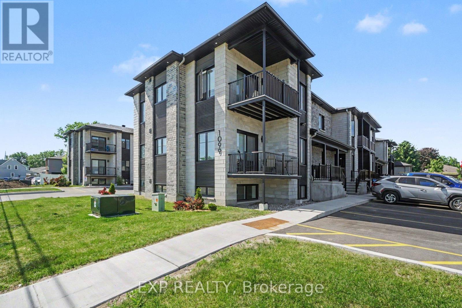101 - 1099 NOTRE DAME STREET, Russell, Ontario