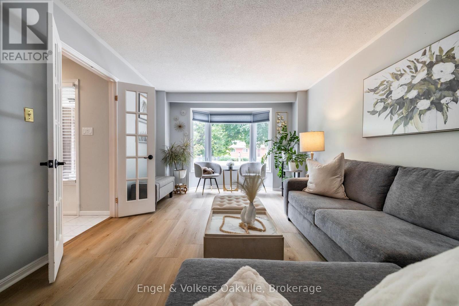 1181 Grange Road, Oakville, Ontario  L6H 1P8 - Photo 7 - W13273228