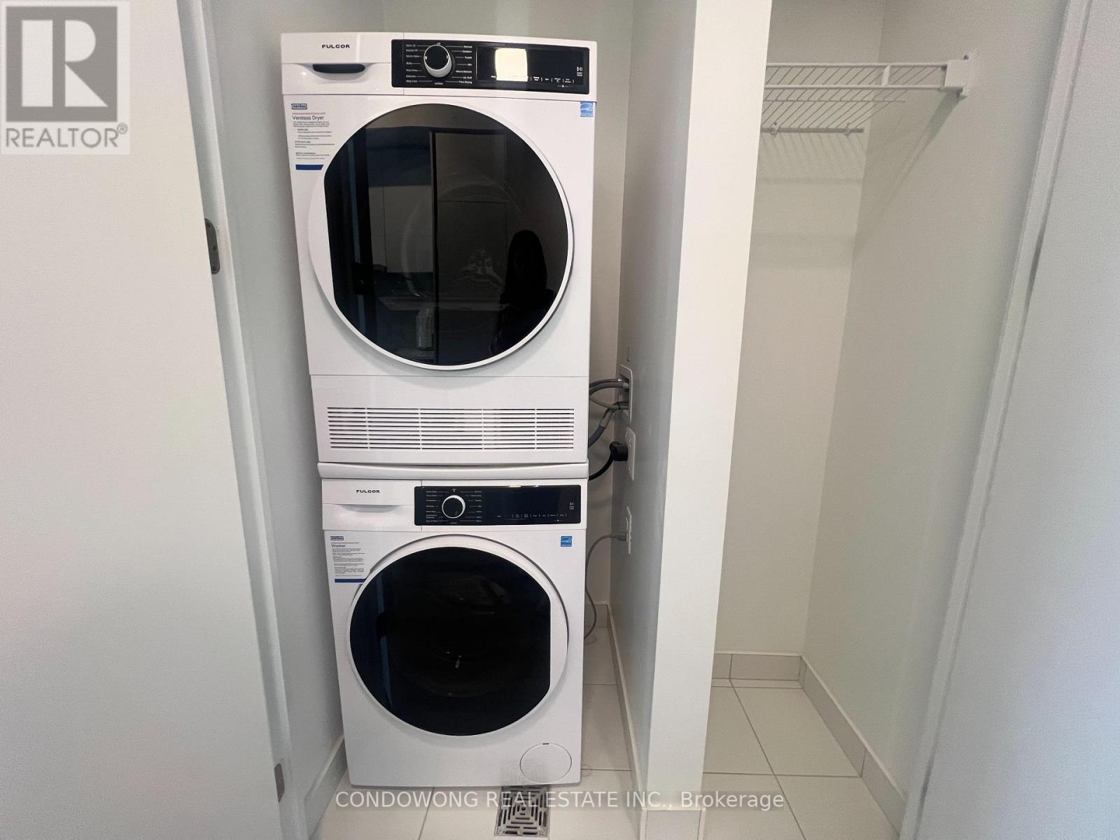 2516 - 180 Front Street E, Toronto, Ontario  M5A 0A9 - Photo 7 - C13273390