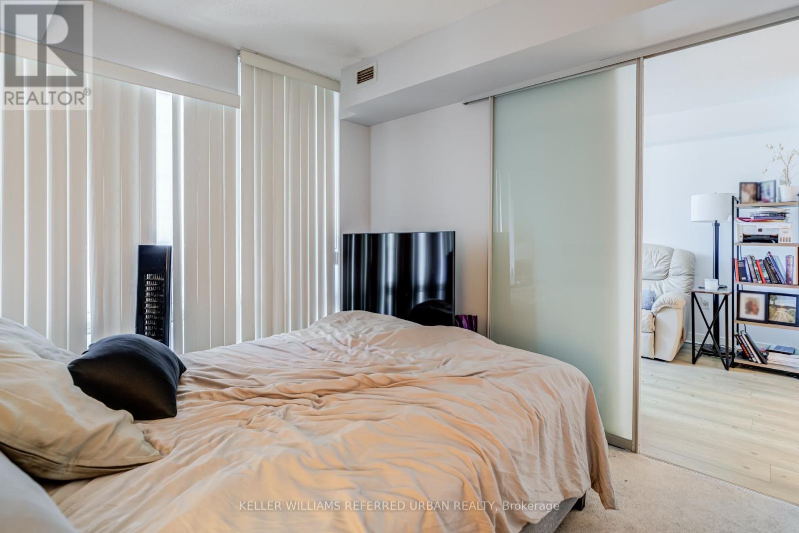 1503 - 25 Telegram Mews, Toronto, Ontario  M5V 3Z1 - Photo 15 - C13275122