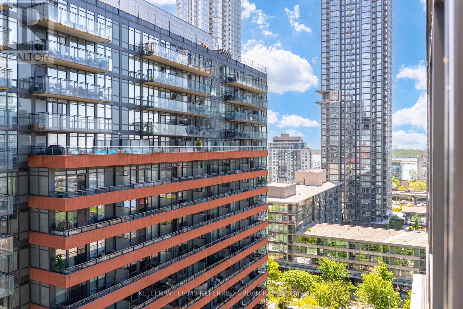 1503 - 25 Telegram Mews, Toronto, Ontario  M5V 3Z1 - Photo 18 - C13275122