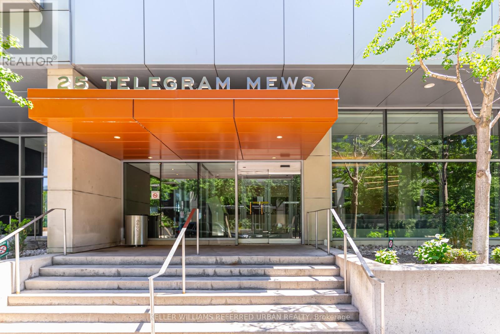 1503 - 25 Telegram Mews, Toronto, Ontario  M5V 3Z1 - Photo 3 - C13275122