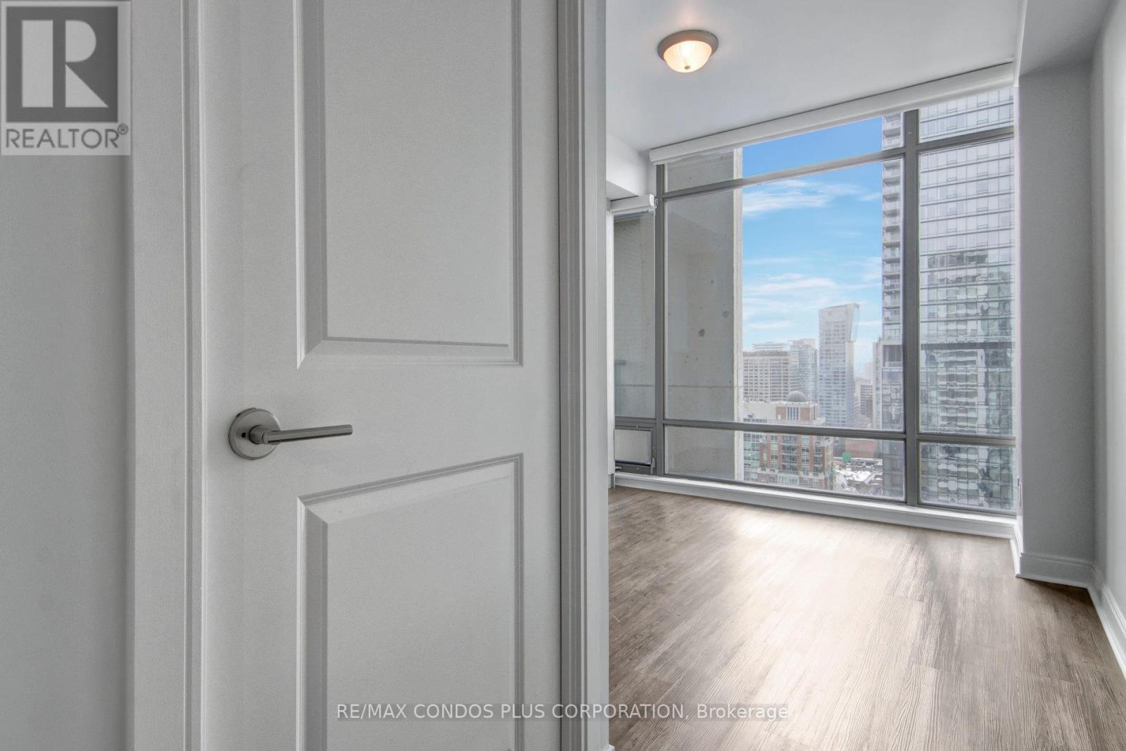 2505 - 18 Yorkville Avenue, Toronto, Ontario  M4W 3Y8 - Photo 29 - C13275240