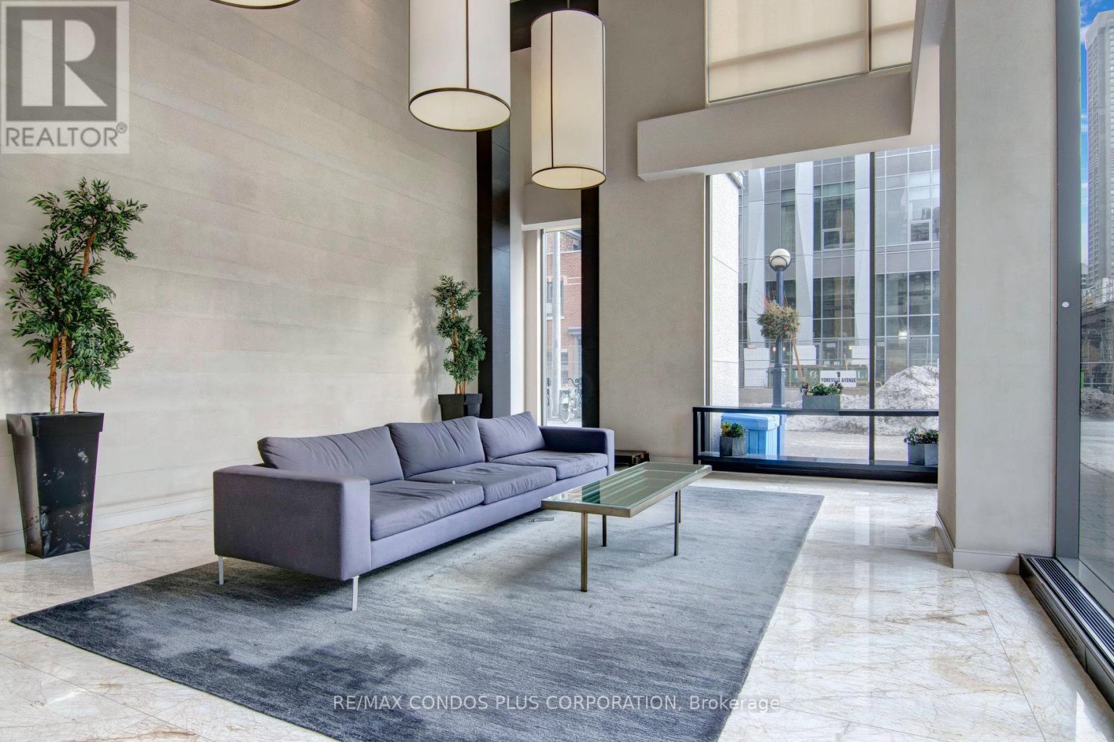 2505 - 18 Yorkville Avenue, Toronto, Ontario  M4W 3Y8 - Photo 4 - C13275240