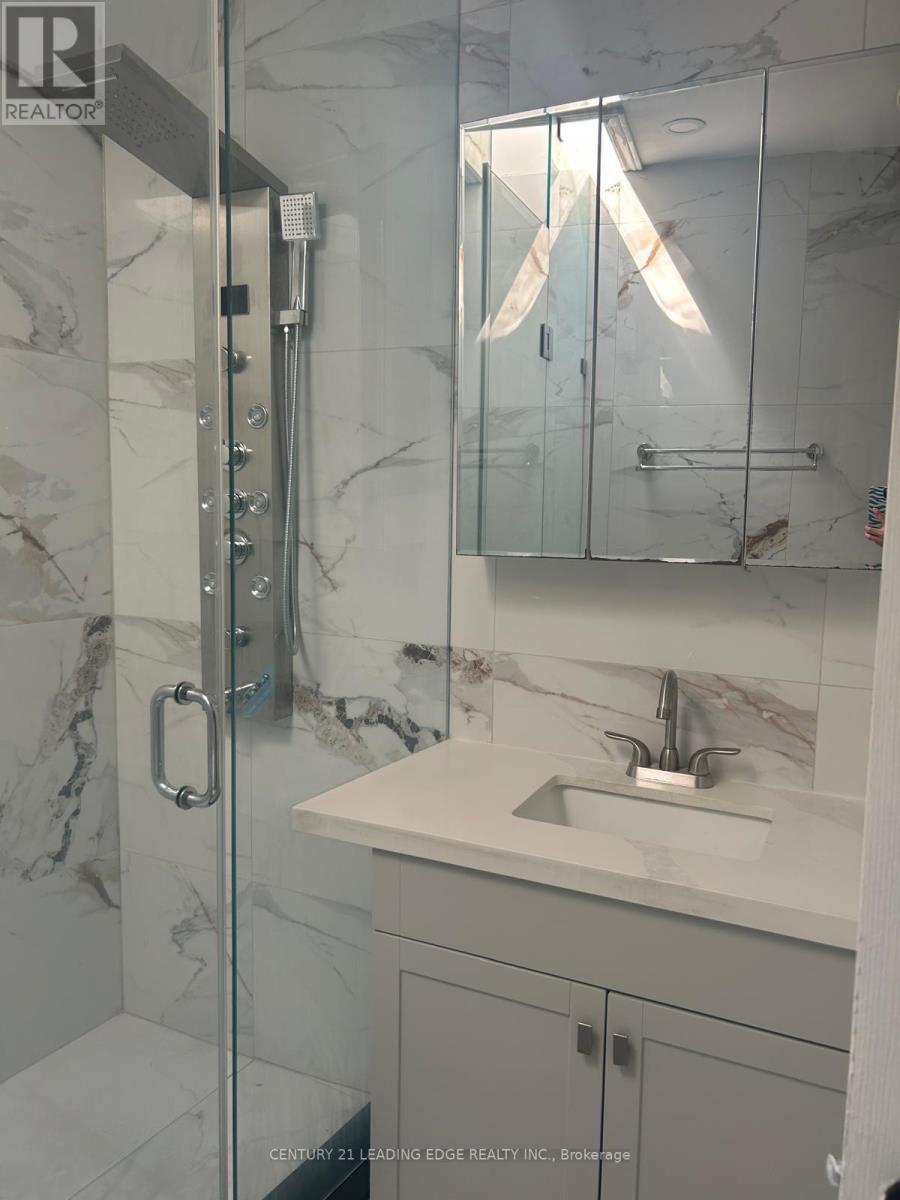 552a Sheppard Avenue W, Toronto, Ontario  M3H 2R9 - Photo 5 - C13277960