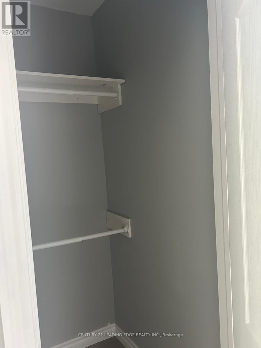 552a Sheppard Avenue W, Toronto, Ontario  M3H 2R9 - Photo 7 - C13277960
