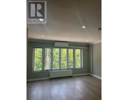 552A SHEPPARD AVENUE W, Toronto, Ontario