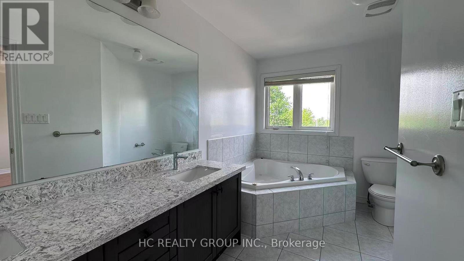 7 Lily Cup Avenue, Toronto, Ontario  M1L 0H4 - Photo 17 - E13246284