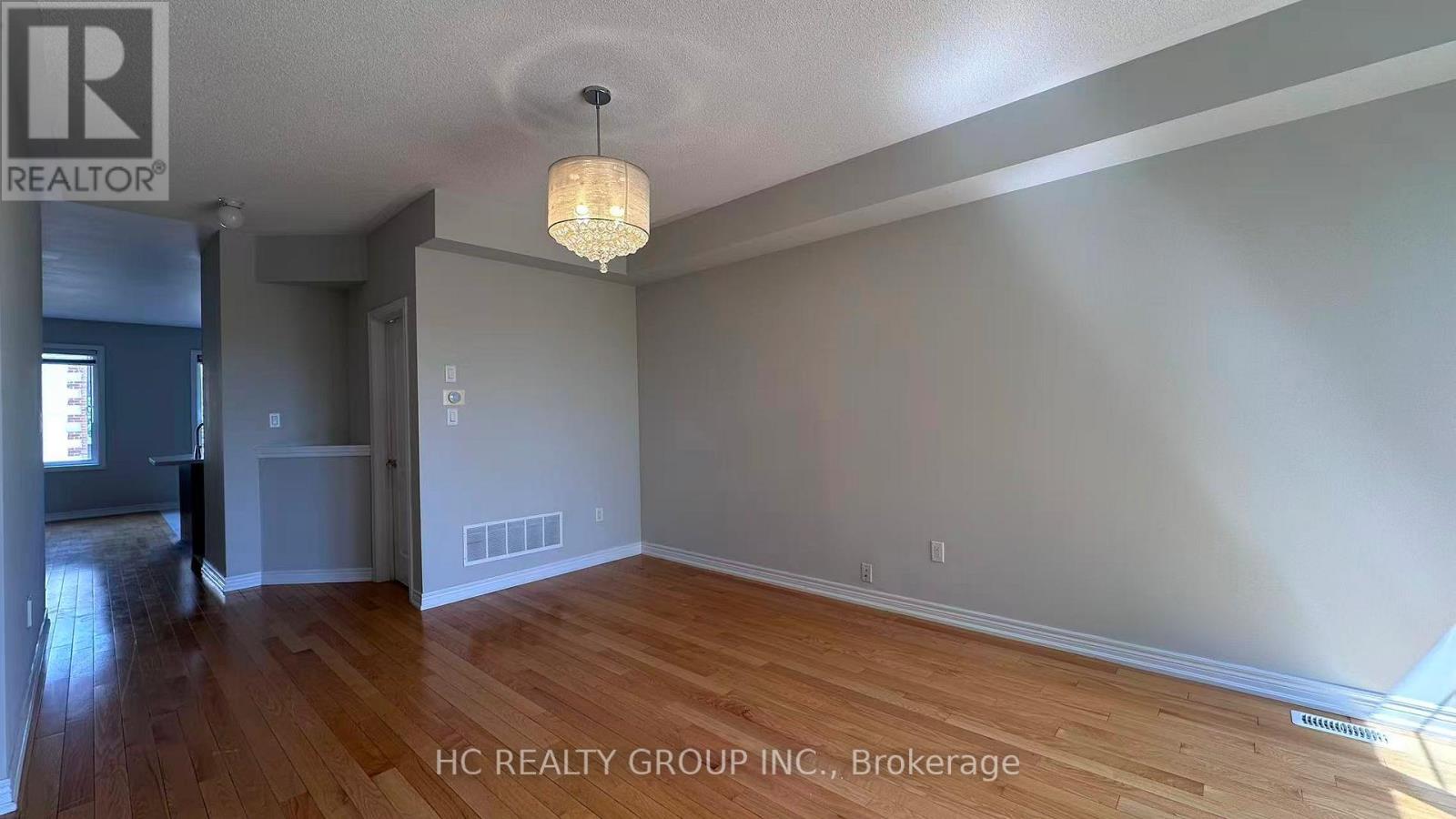7 Lily Cup Avenue, Toronto, Ontario  M1L 0H4 - Photo 7 - E13246284