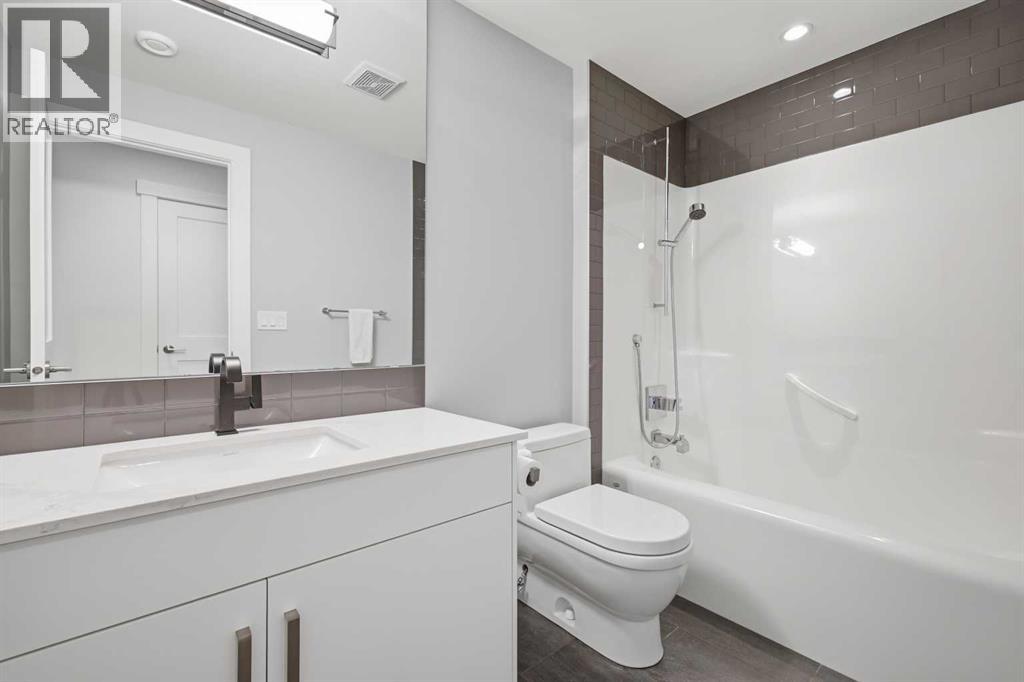 2124 32 Avenue SW, Calgary, Alberta  T2T 1W8 - Photo 31 - A2314696