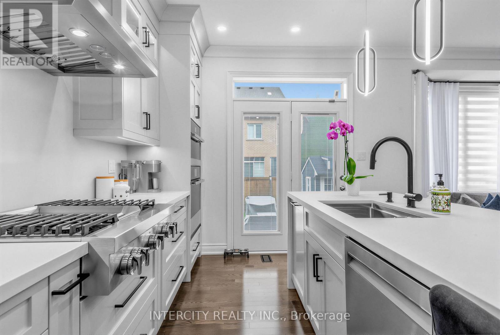 322 Moody Drive, Vaughan, Ontario  L4H 3N5 - Photo 14 - N13250022