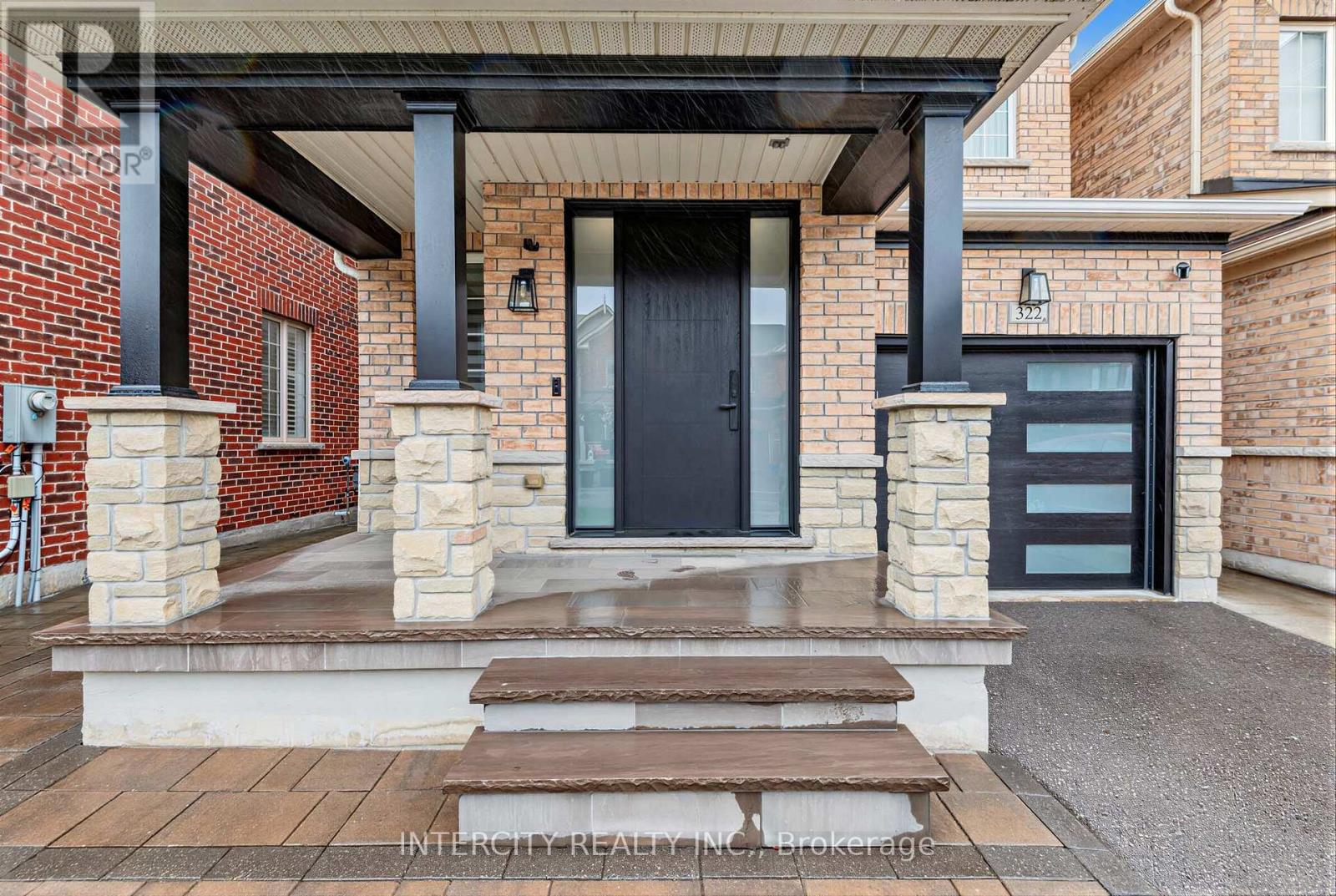 322 Moody Drive, Vaughan, Ontario  L4H 3N5 - Photo 3 - N13250022