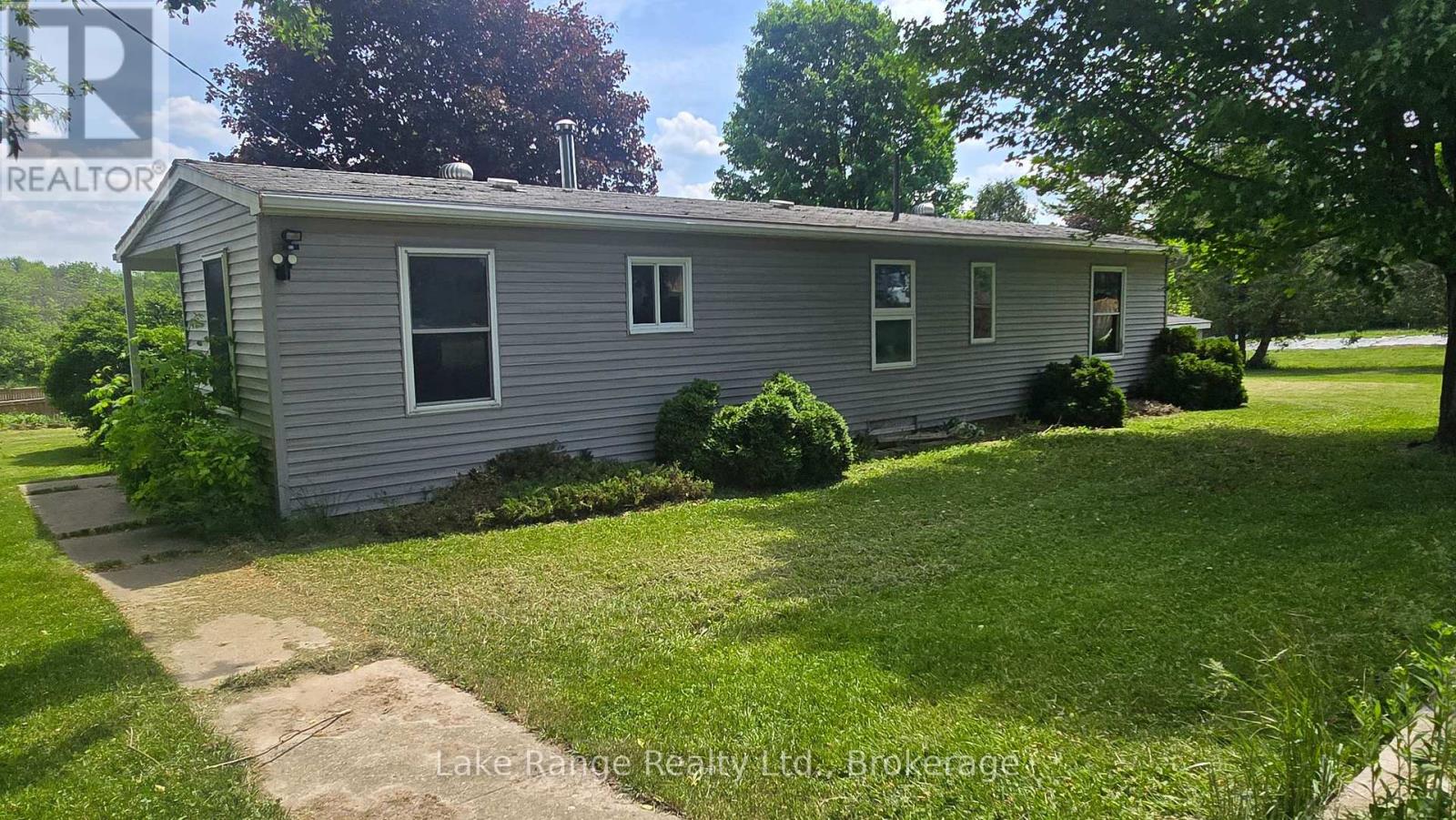3525 Highway 9 Highway, Brockton, Ontario N0G 2V0 - Photo 1 - X13274310