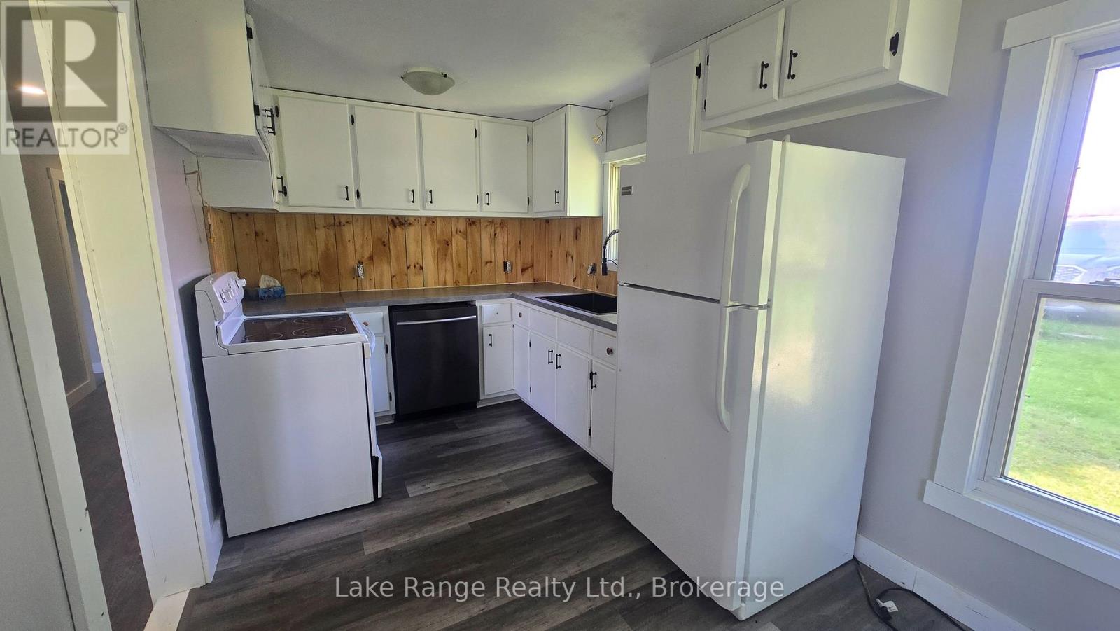 3525 Highway 9 Highway, Brockton, Ontario N0G 2V0 - Photo 3 - X13274310