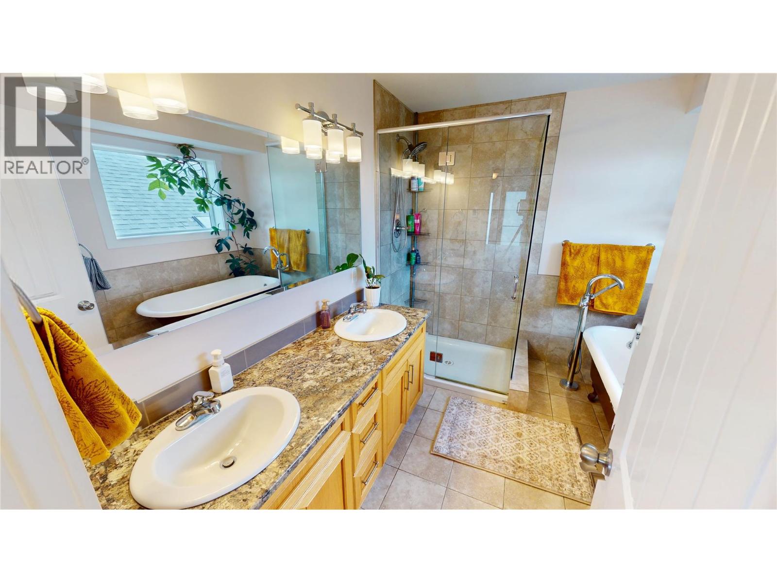 118 8th Avenue S, Cranbrook, British Columbia V1C 2K5 - Photo 20 - 10390475