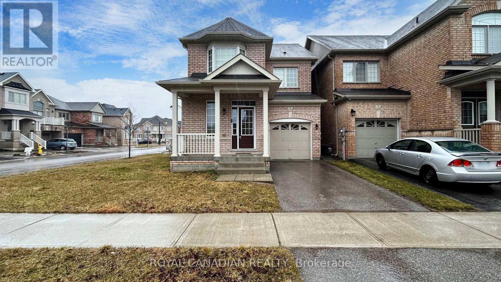 1 Green Spruce Road, Whitchurch-Stouffville, Ontario  L4A 1X3 - Photo 1 - N13274978