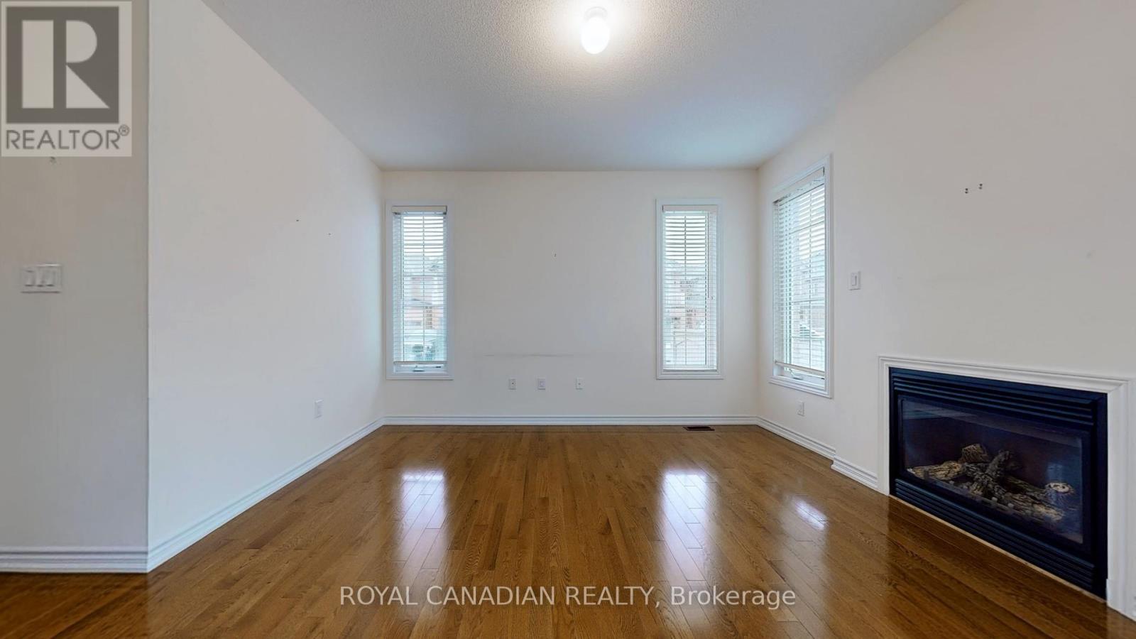 1 Green Spruce Road, Whitchurch-Stouffville, Ontario  L4A 1X3 - Photo 7 - N13274978