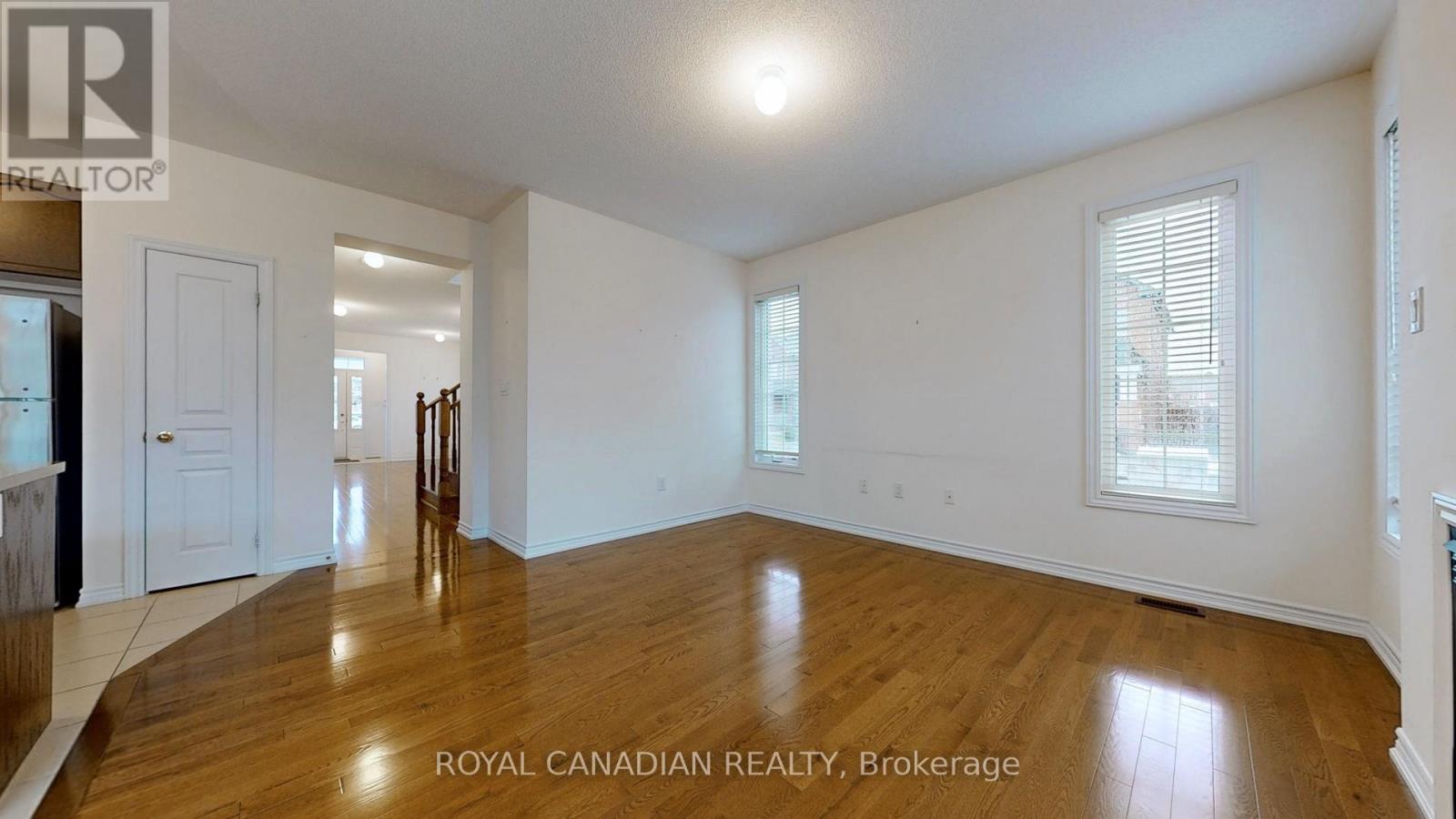 1 Green Spruce Road, Whitchurch-Stouffville, Ontario  L4A 1X3 - Photo 8 - N13274978