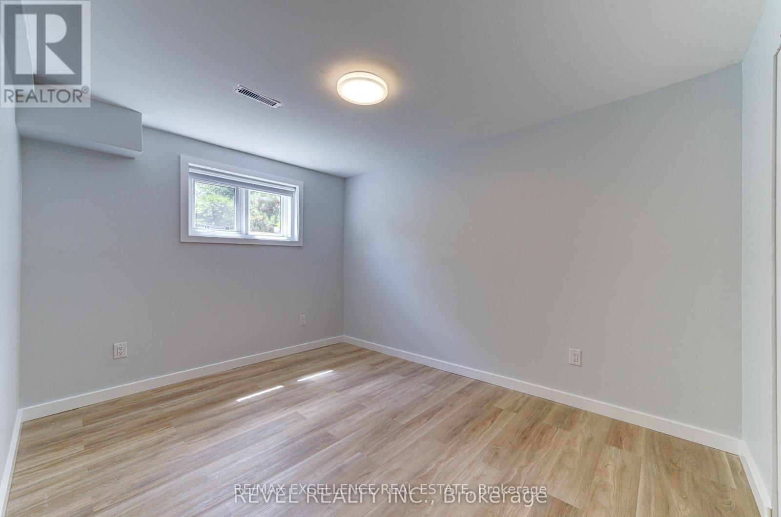 Basement - 141 Wasaga Sands Drive, Wasaga Beach, Ontario  L9Z 1H9 - Photo 7 - S13276788
