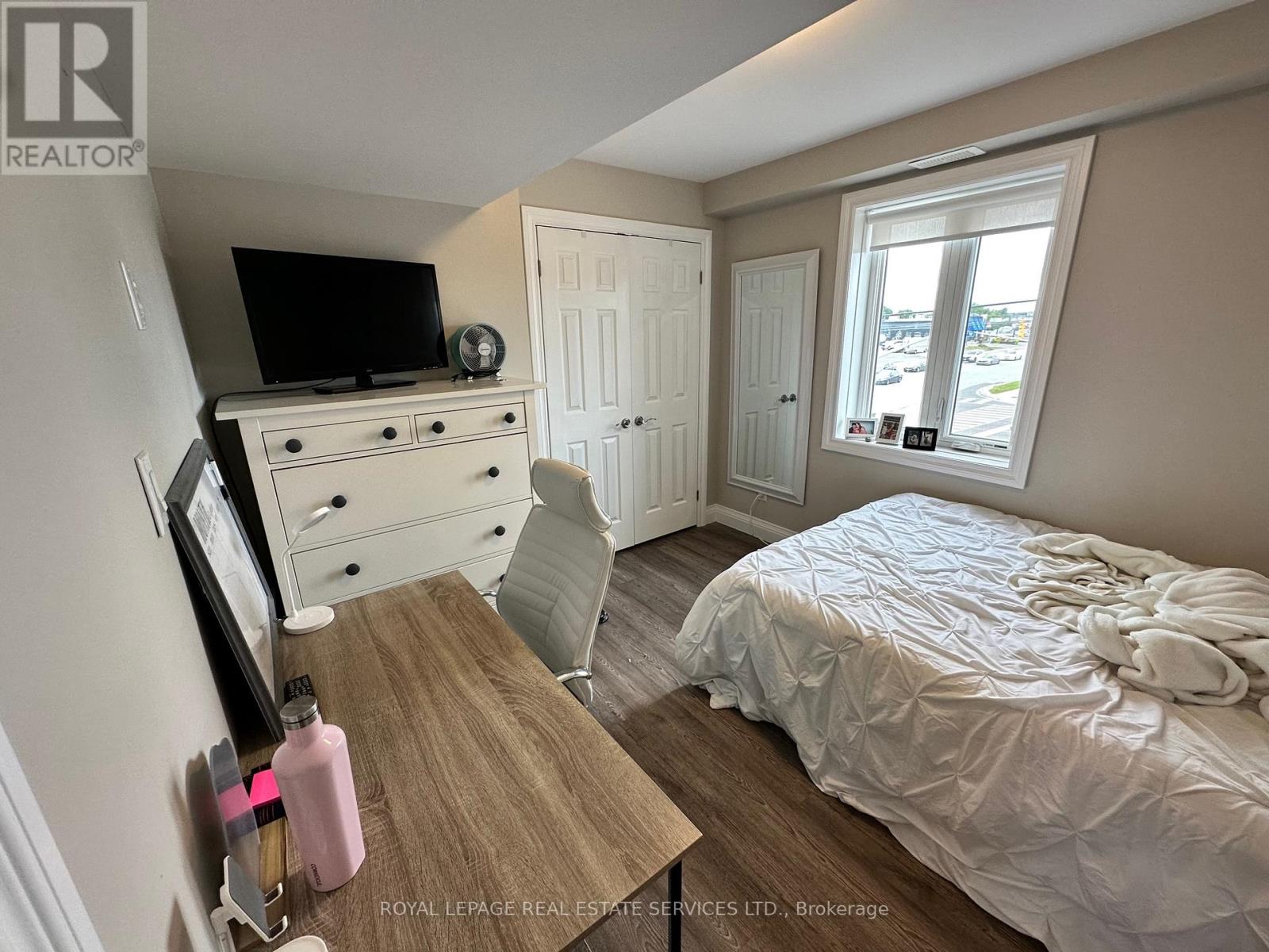 2nd Flr - 1-3 Queen Street S, Mississauga, Ontario  L5M 1K2 - Photo 11 - W13274766