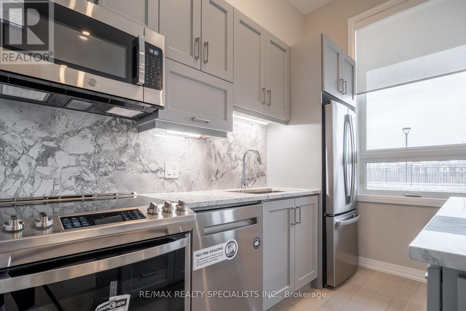 112 - 3265 Carding Mill Trail, Oakville, Ontario L6M 5P7 - Photo 16 - W13278020
