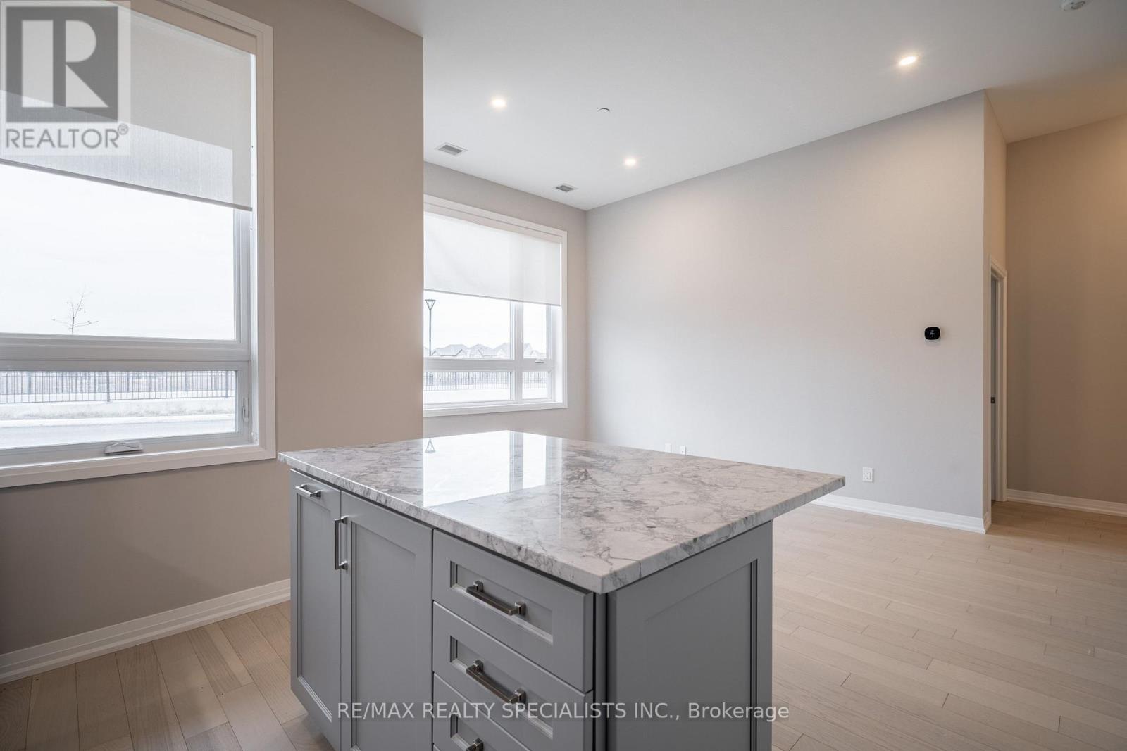 112 - 3265 Carding Mill Trail, Oakville, Ontario L6M 5P7 - Photo 17 - W13278020