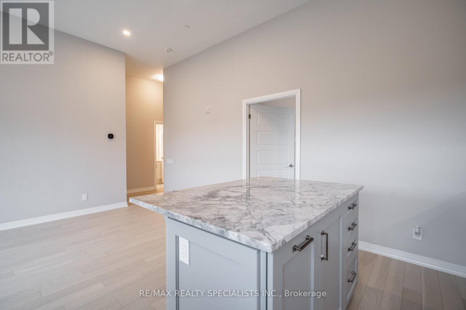112 - 3265 Carding Mill Trail, Oakville, Ontario L6M 5P7 - Photo 18 - W13278020