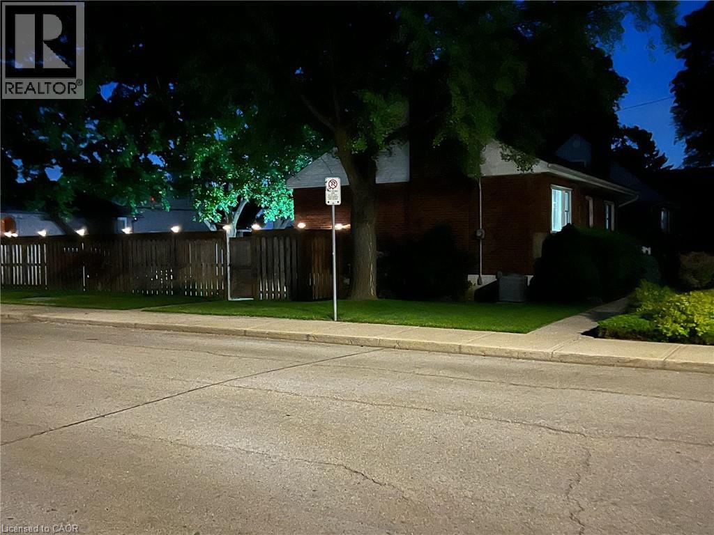 1 Bryant Court, Hamilton, Ontario  L8K 4A9 - Photo 36 - 40796962