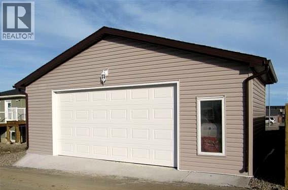 708 Mt Sundance Lane W, Lethbridge, Alberta  T1J 0T3 - Photo 3 - A2317899