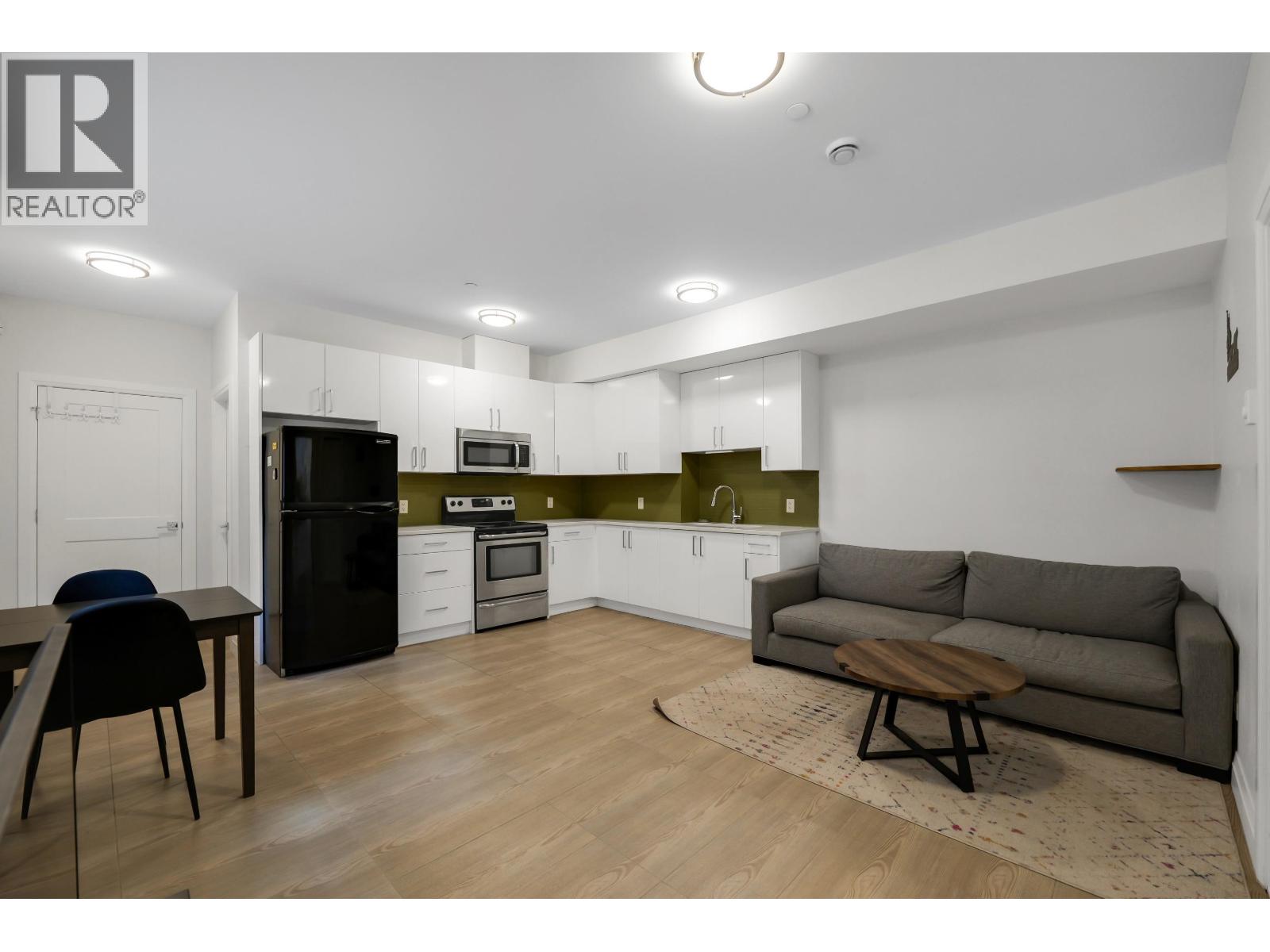 2237 Windsail Place, Squamish, British Columbia  V8B 0T6 - Photo 24 - R3132786