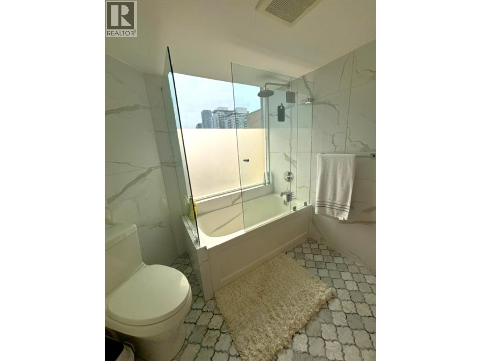 1606 1045 Quayside Drive, New Westminster, British Columbia  V3M 6C9 - Photo 12 - R3127826