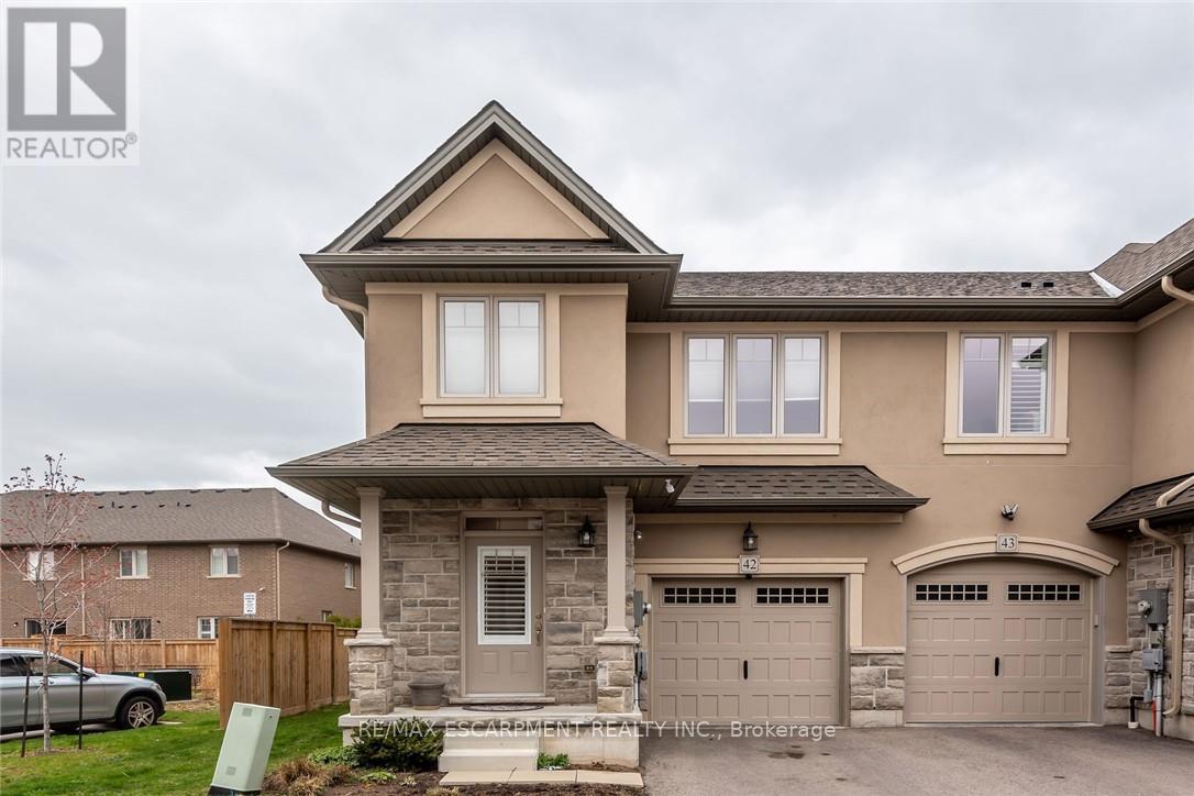 42 - 98 Shoreview Place, Hamilton, Ontario  L8E 0J4 - Photo 1 - X13273812