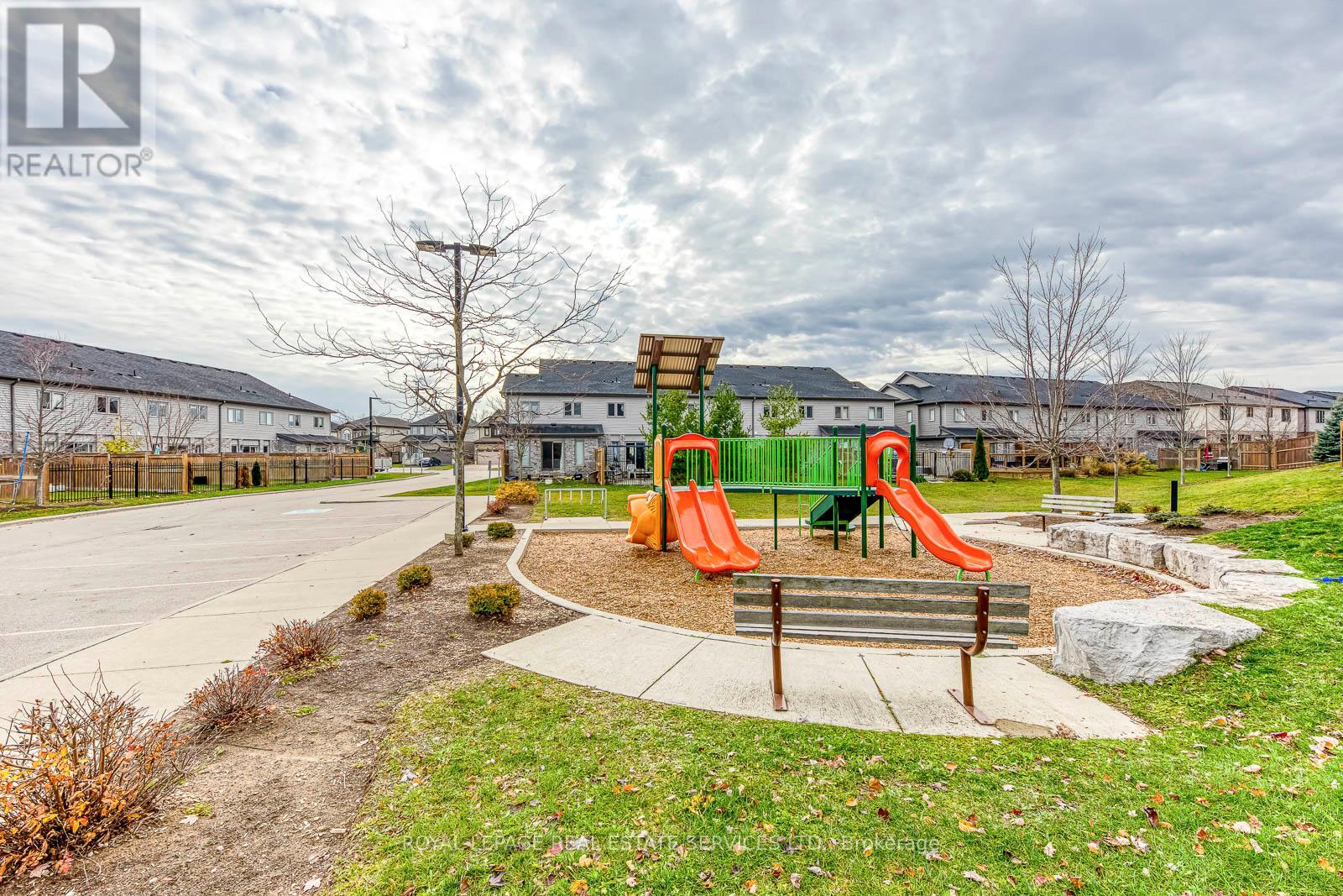 28 - 60 Netherwood Road, Kitchener, Ontario  L2P 0E4 - Photo 46 - X13274518