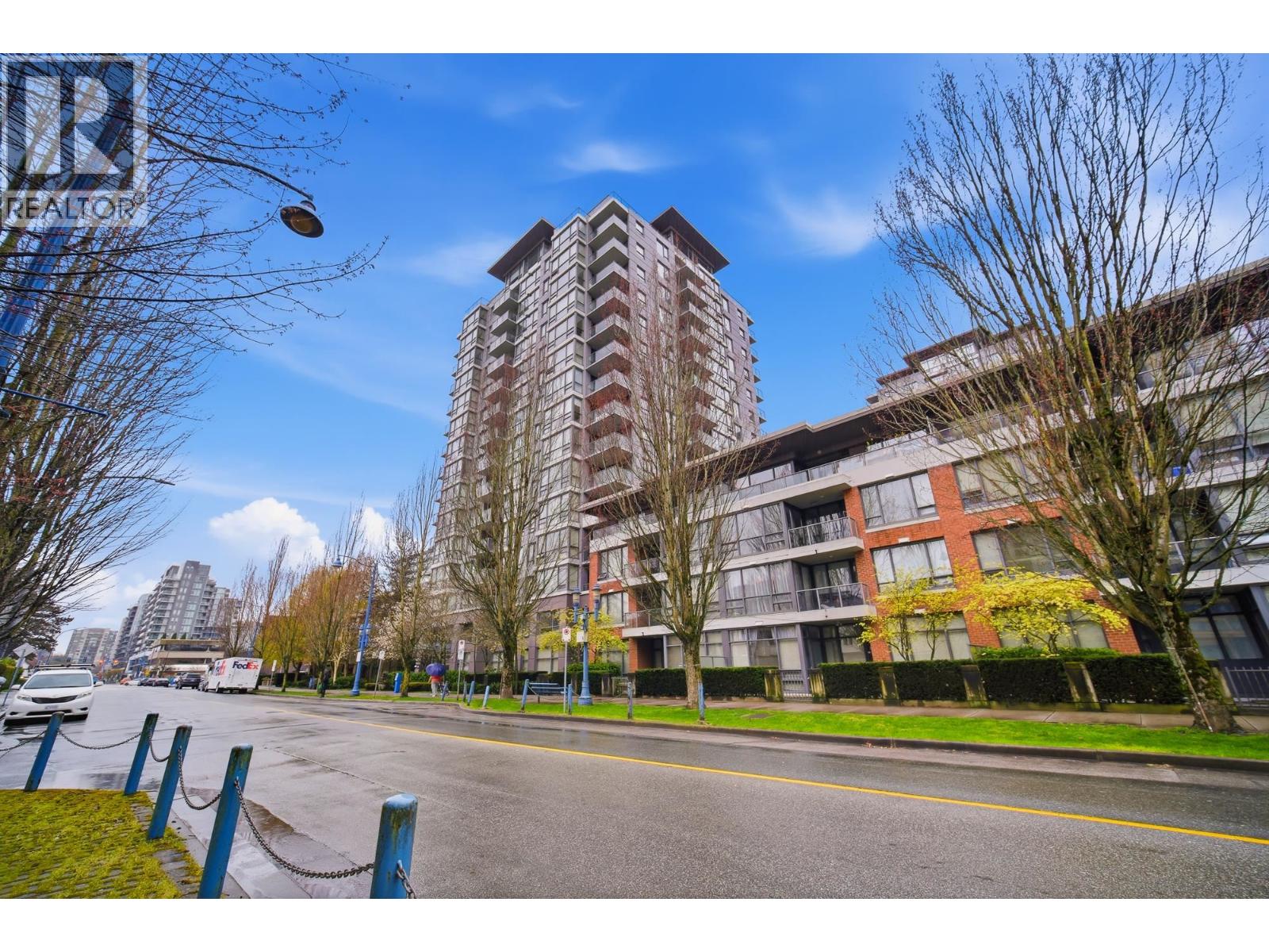 303 6331 Buswell Street, Richmond, British Columbia  V6Y 4H2 - Photo 3 - R3132751