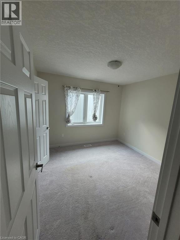206 Forks Road, Welland, Ontario  L3B 0M2 - Photo 5 - 40836705