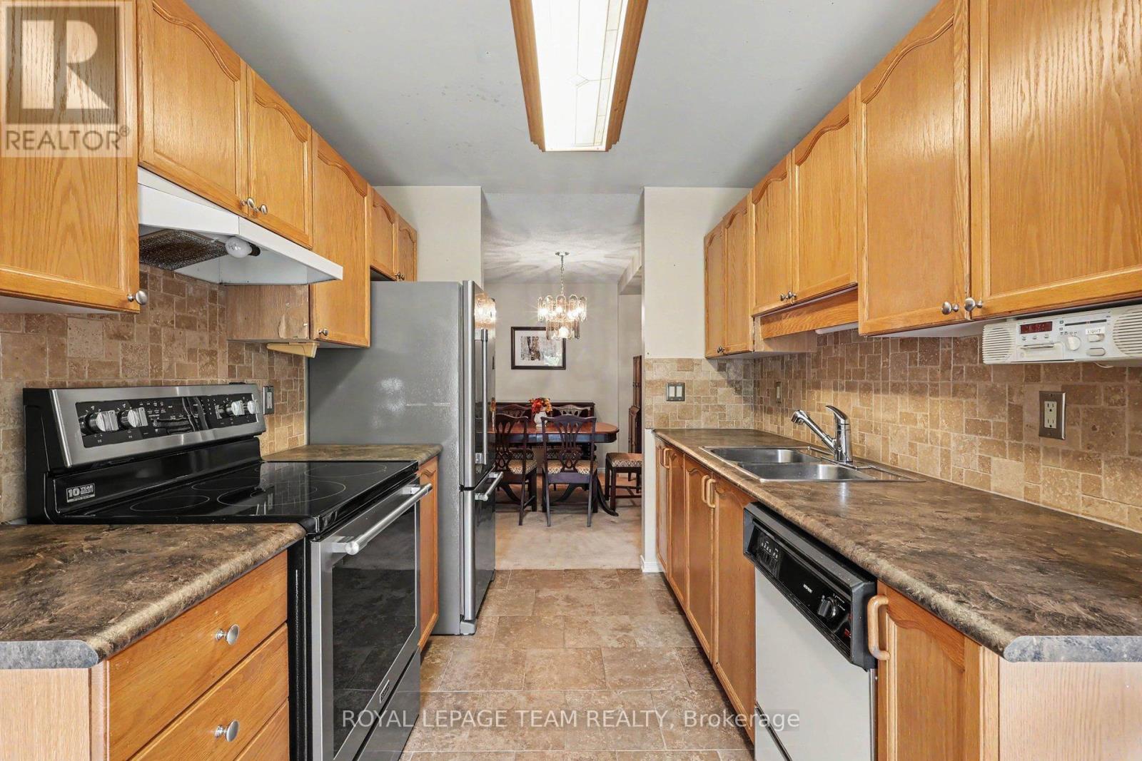 36 Southport Drive, Ottawa, Ontario  K1T 3E7 - Photo 7 - X13279690