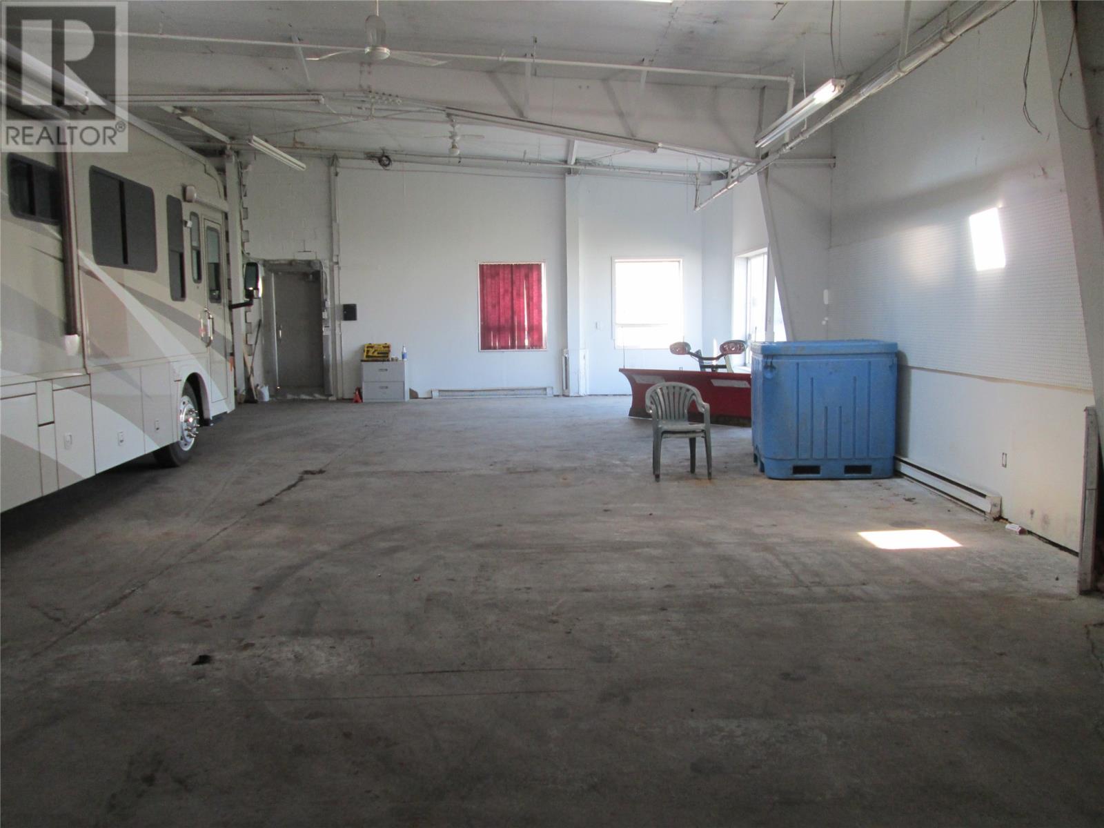 Photo 28