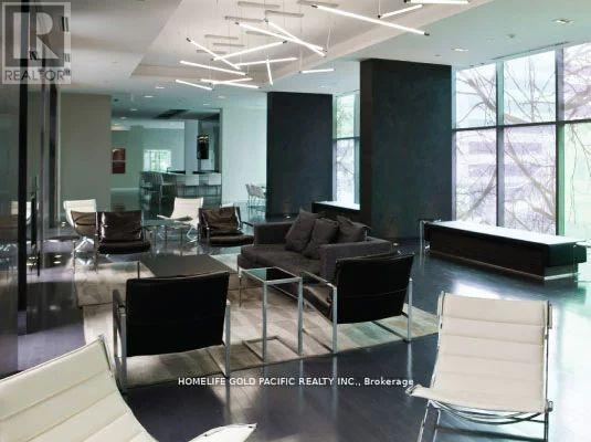 602 - 37 GROSVENOR STREET - Photo 2