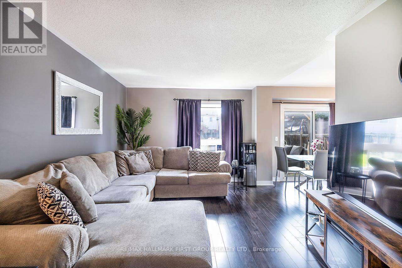 38 Allworth Crescent, Clarington, Ontario  L1C 0B3 - Photo 8 - E13251504