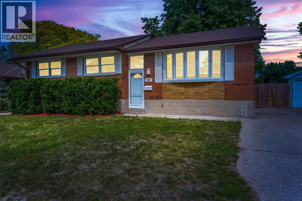 890 Hollands Avenue, Sarnia, Ontario  N7S 3C1 - Photo 30 - 26012508
