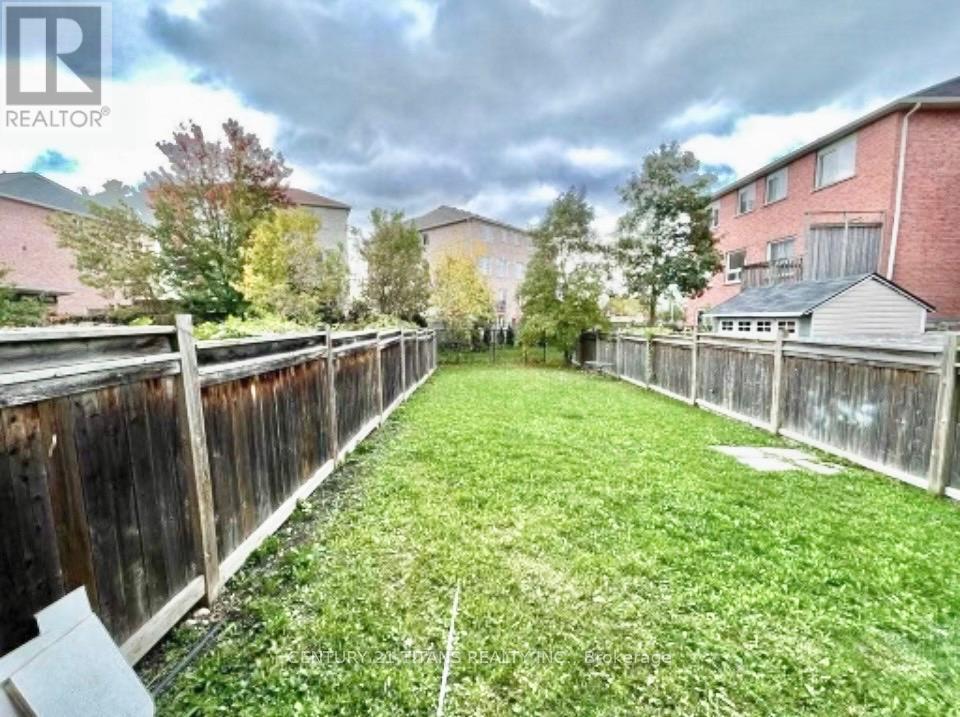 Lower - 11 Etienne Street, Toronto, Ontario  M1L 0A2 - Photo 8 - E13278576