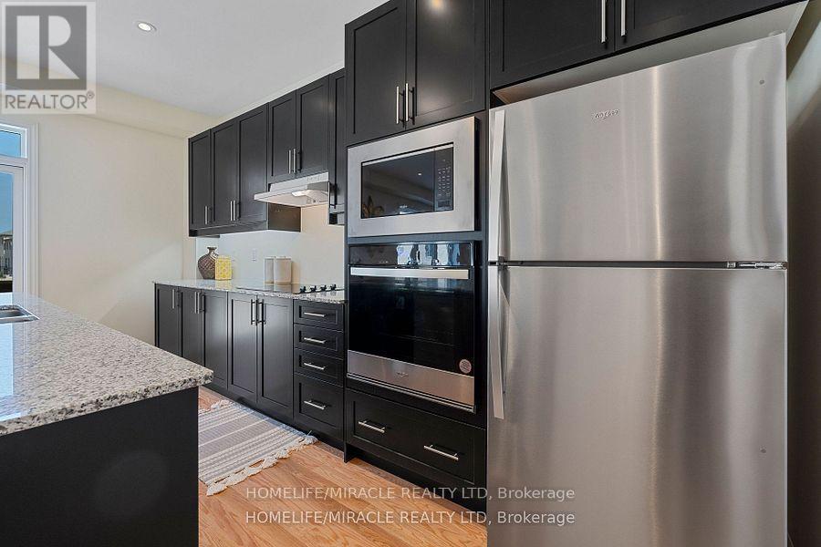2143 Hallandale Street, Oshawa, Ontario  L1H 8L7 - Photo 14 - E13280034