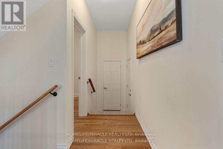 2143 Hallandale Street, Oshawa, Ontario  L1H 8L7 - Photo 18 - E13280034