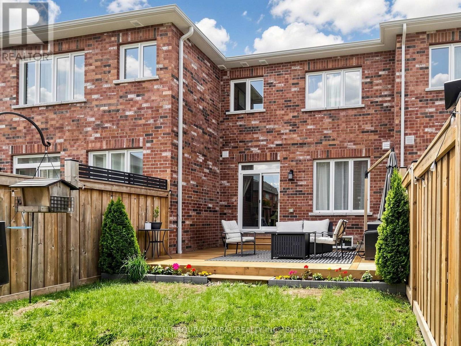 30 Cupples Farm Lane, East Gwillimbury, Ontario  L0G 1M0 - Photo 48 - N13279174